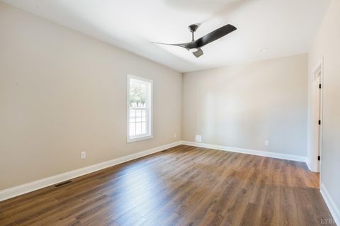 Tiny photo for 1094 Skinnell Mill Road, Bedford, VA 24523 (MLS # 364186)