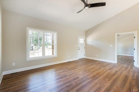 Tiny photo for 1094 Skinnell Mill Road, Bedford, VA 24523 (MLS # 364186)