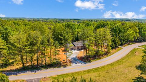 Tiny photo for 1094 Skinnell Mill Road, Bedford, VA 24523 (MLS # 364186)
