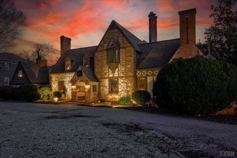 Tiny photo for 1670 Church Street St, Appomattox, VA 24522 (MLS # 364788)