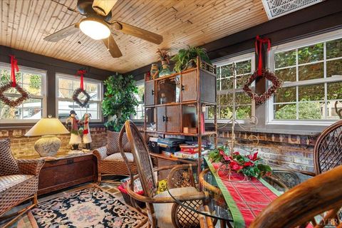 Tiny photo for 1670 Church Street St, Appomattox, VA 24522 (MLS # 364788)