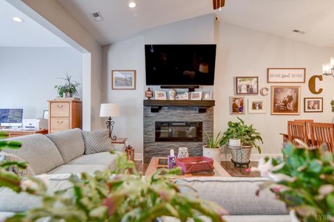 Tiny photo for 89 Lockridge Lane, Lynchburg, VA 24502 (MLS # 366608)