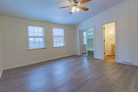 Tiny photo for 1419 Broad Street St, Altavista, VA 24517 (MLS # 364311)