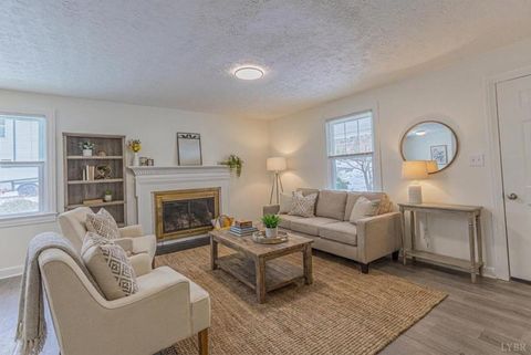 Tiny photo for 1419 Broad Street St, Altavista, VA 24517 (MLS # 364311)