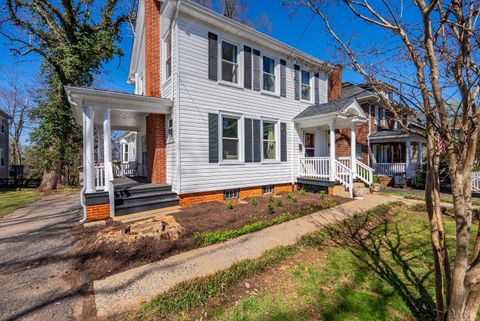 Tiny photo for 220 Langhorne Lane, Lynchburg, VA 24501 (MLS # 365166)