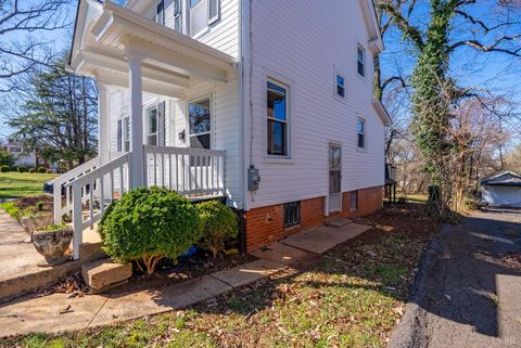 Tiny photo for 220 Langhorne Lane, Lynchburg, VA 24501 (MLS # 365166)