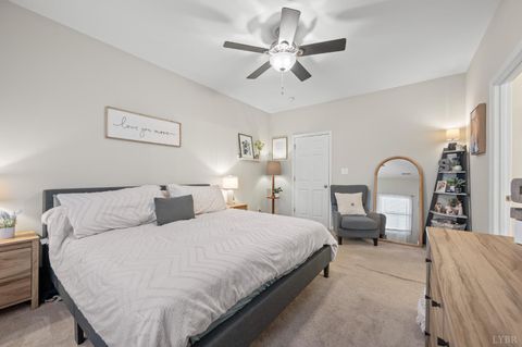 Tiny photo for 208 Stratford Place, Madison Heights, VA 24572 (MLS # 365675)