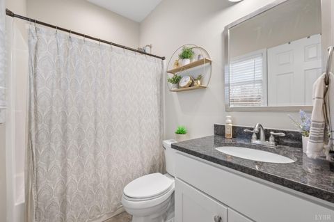 Tiny photo for 208 Stratford Place, Madison Heights, VA 24572 (MLS # 365675)