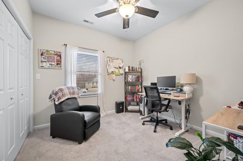 Tiny photo for 208 Stratford Place, Madison Heights, VA 24572 (MLS # 365675)