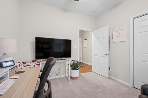 Tiny photo for 208 Stratford Place, Madison Heights, VA 24572 (MLS # 365675)