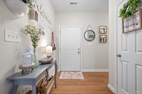 Tiny photo for 208 Stratford Place, Madison Heights, VA 24572 (MLS # 365675)