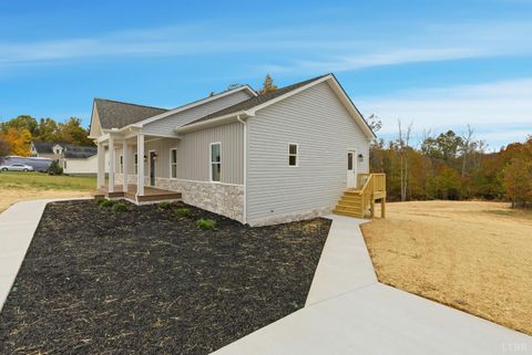 Tiny photo for 2441 River Road, Madison Heights, VA 24572 (MLS # 362784)