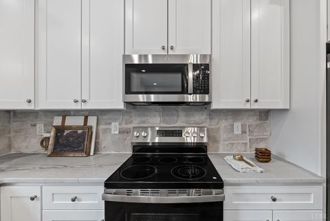 Tiny photo for 2441 River Road, Madison Heights, VA 24572 (MLS # 362784)