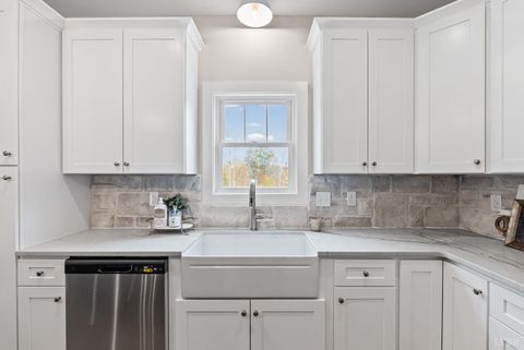 Tiny photo for 2441 River Road, Madison Heights, VA 24572 (MLS # 362784)