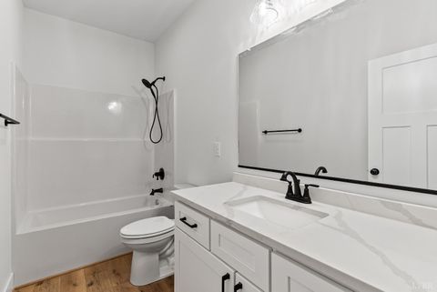 Tiny photo for 594 Community Road, Dillwyn, VA 23936 (MLS # 362619)