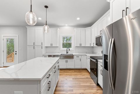 Tiny photo for 594 Community Road, Dillwyn, VA 23936 (MLS # 362619)