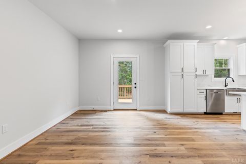 Tiny photo for 594 Community Road, Dillwyn, VA 23936 (MLS # 362619)