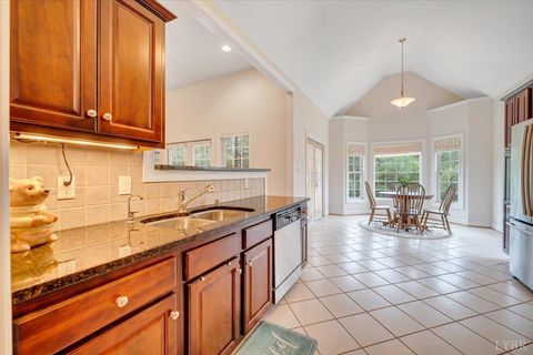 Tiny photo for 2327 COLBY DRIVE Dr, Forest, VA 24551 (MLS # 362235)