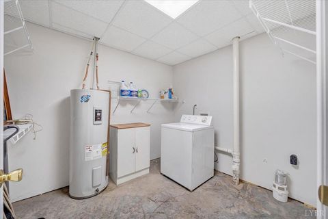 Tiny photo for 2327 COLBY DRIVE Dr, Forest, VA 24551 (MLS # 362235)