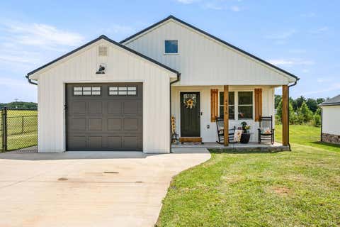 Photo for 4516 Colonial Highway