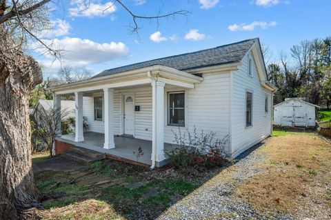 Tiny photo for 3428 Richmond St. St, Lynchburg, VA 24501 (MLS # 364927)