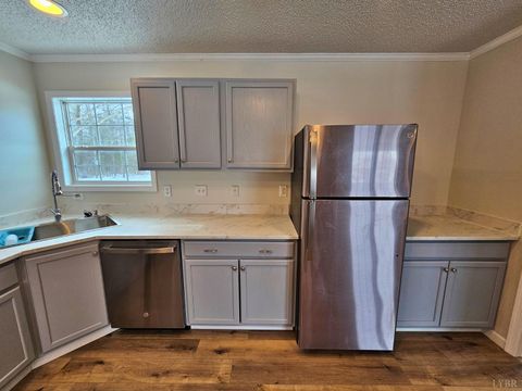 Tiny photo for 2365 Trent Hatchery Road, Appomattox, VA 24522 (MLS # 364329)
