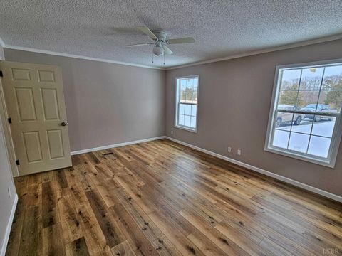 Tiny photo for 2365 Trent Hatchery Road, Appomattox, VA 24522 (MLS # 364329)