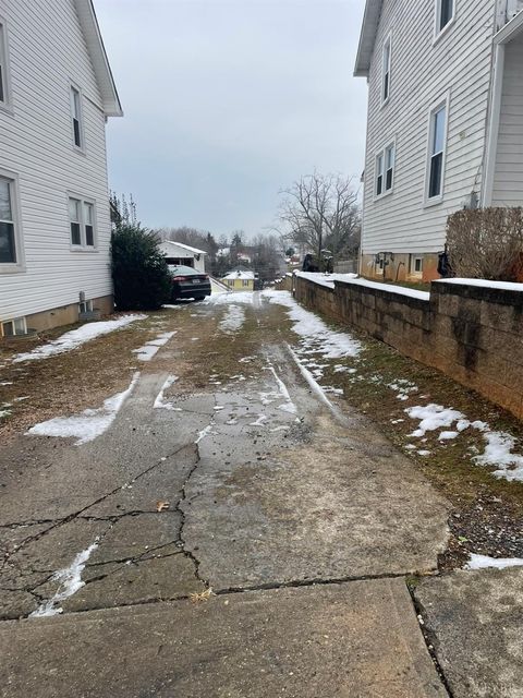 Tiny photo for 200 Bell Street, Lynchburg, VA 24501 (MLS # 364294)
