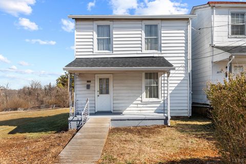 Photo of 2034 Garfield Avenue, Lynchburg, VA 24501 (MLS # 364556)