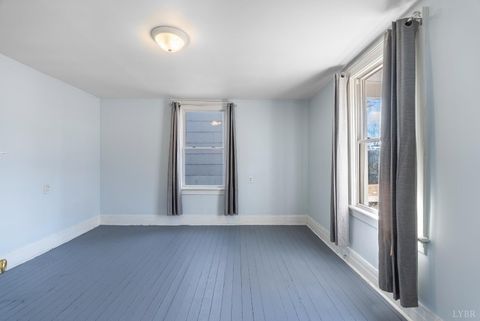 Tiny photo for 2034 Garfield Avenue, Lynchburg, VA 24501 (MLS # 364556)