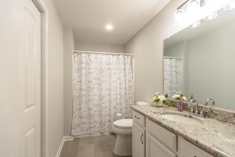 Tiny photo for 7099 Oakville Road, Appomattox, VA 24522 (MLS # 362431)