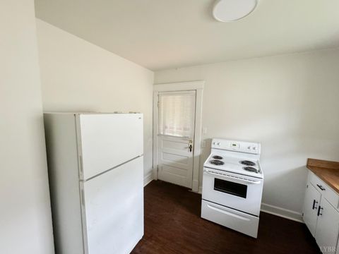 Tiny photo for 313 Saint Augustine St St, Lynchburg, VA 24501 (MLS # 362265)
