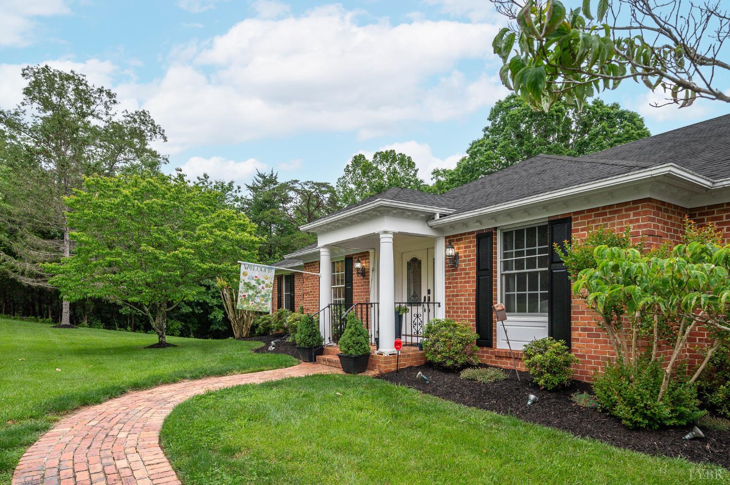 297 Berg Drive, Madison Heights, Virginia image 9