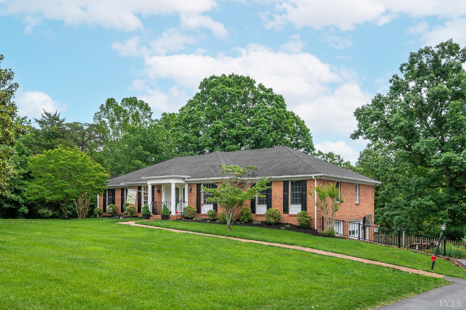 297 Berg Drive, Madison Heights, Virginia image 3