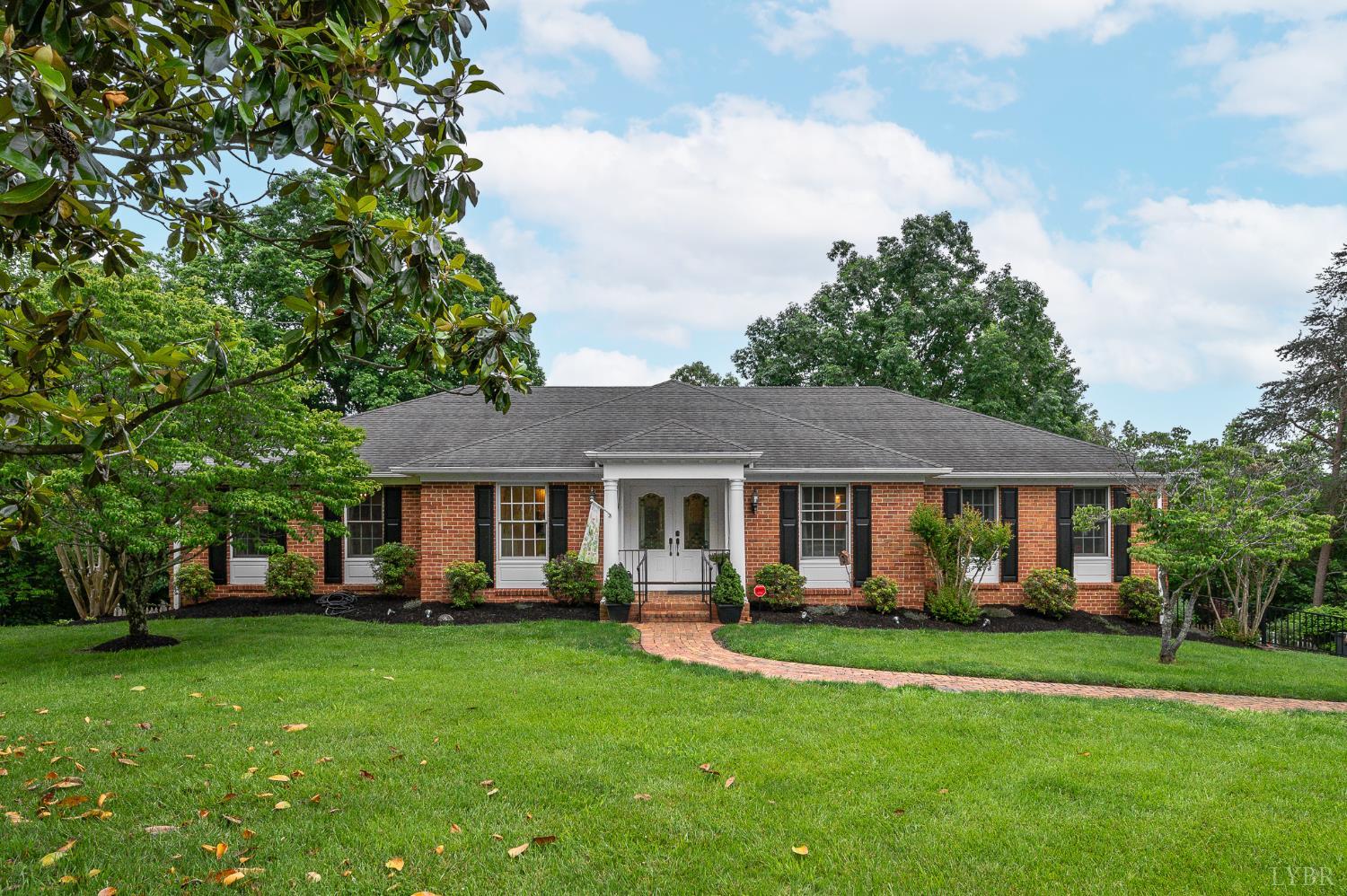 297 Berg Drive, Madison Heights, Virginia image 2