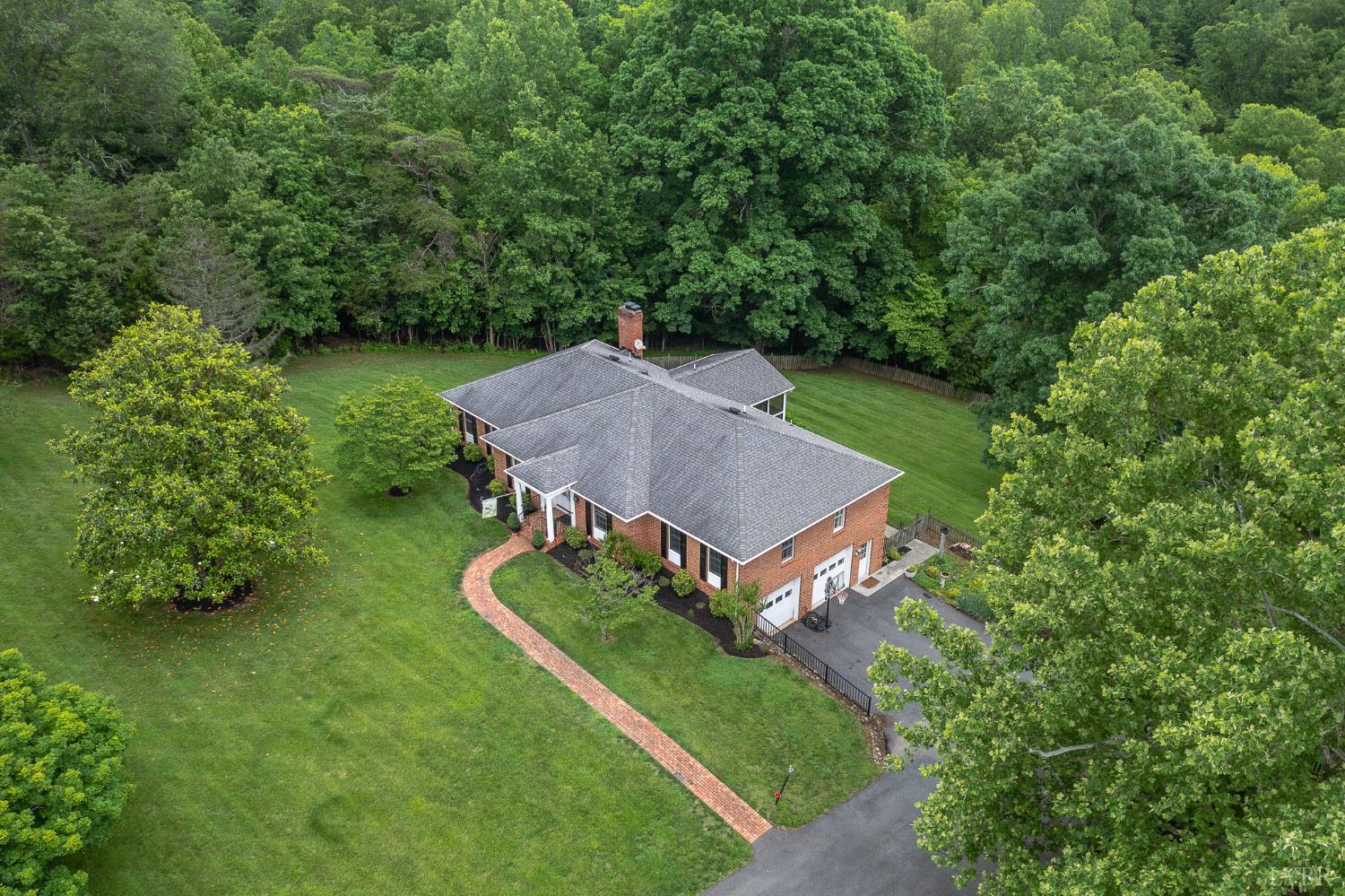 297 Berg Drive, Madison Heights, Virginia image 6