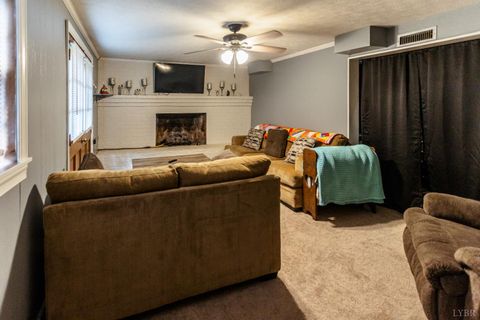 Tiny photo for 128 Dogwood Place, Lynchburg, VA 24502 (MLS # 366730)