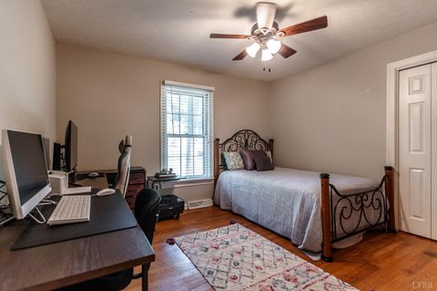 Tiny photo for 128 Dogwood Place, Lynchburg, VA 24502 (MLS # 366730)