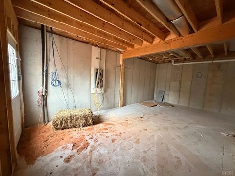 Tiny photo for 4 Crockett Road, Forest, VA 24551 (MLS # 364770)