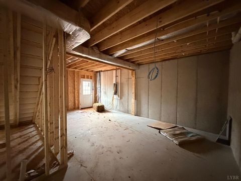 Tiny photo for 4 Crockett Road, Forest, VA 24551 (MLS # 364770)