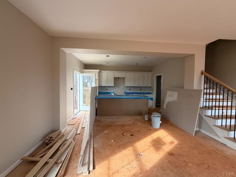 Tiny photo for 4 Crockett Road, Forest, VA 24551 (MLS # 364770)