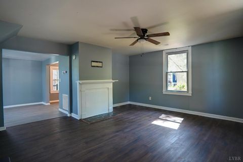 Tiny photo for 920 Cabell Street, Lynchburg, VA 24504 (MLS # 366455)
