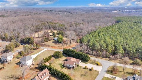 Tiny photo for 1017 Hooper Woods Drive, Forest, VA 24551 (MLS # 364893)