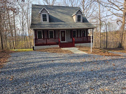 Homes For Sale - 21 Berkeley Lane<br/> Campbell County, Evington, VA 24550