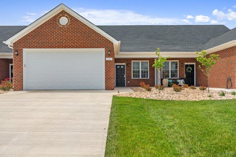 Photo of 177 Villa Oak Circle, Bedford, VA 24523 (MLS # 368972)
