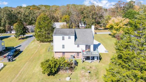 Tiny photo for 1170 Nickolas Berten Way, Lynchburg, VA 24502 (MLS # 362719)