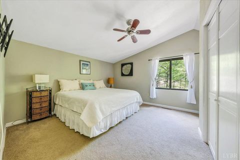 Tiny photo for 8664 Martins Creek Road Rd, Roanoke, VA 24018 (MLS # 366097)