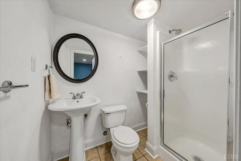 Tiny photo for 8664 Martins Creek Road Rd, Roanoke, VA 24018 (MLS # 366097)