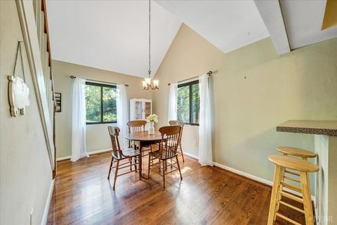 Tiny photo for 8664 Martins Creek Road Rd, Roanoke, VA 24018 (MLS # 366097)