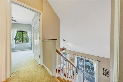 Tiny photo for 8664 Martins Creek Road Rd, Roanoke, VA 24018 (MLS # 366097)